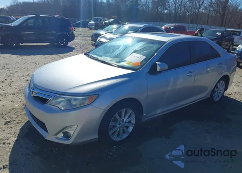 2012 Toyota Camry Xle z USA, uszkodzony, nr VIN 4T4BF1FK6CR264456